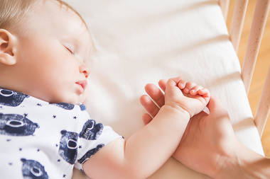 مشکلات مربوط به خواب نوزادان ممکن است نشان دهنده اوتیسم باشد